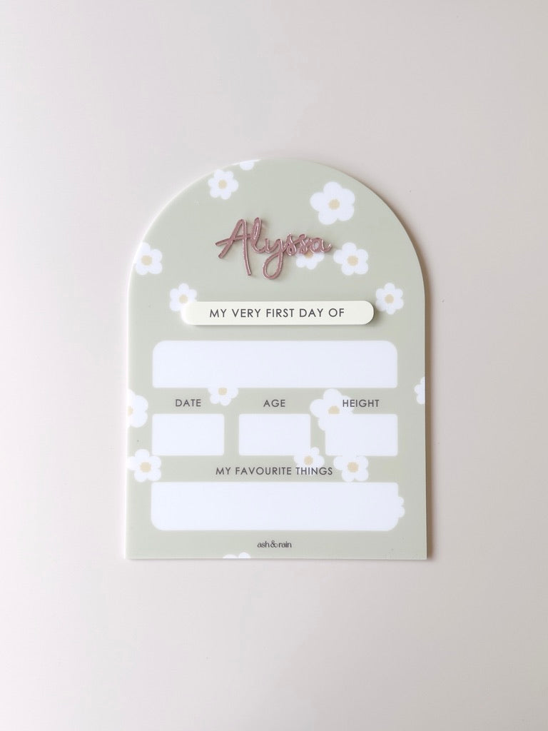 Green Flower First/Last Day Board - Arch