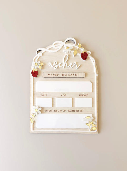 Wooden First/Last Day Board - Flowers & Strawberries