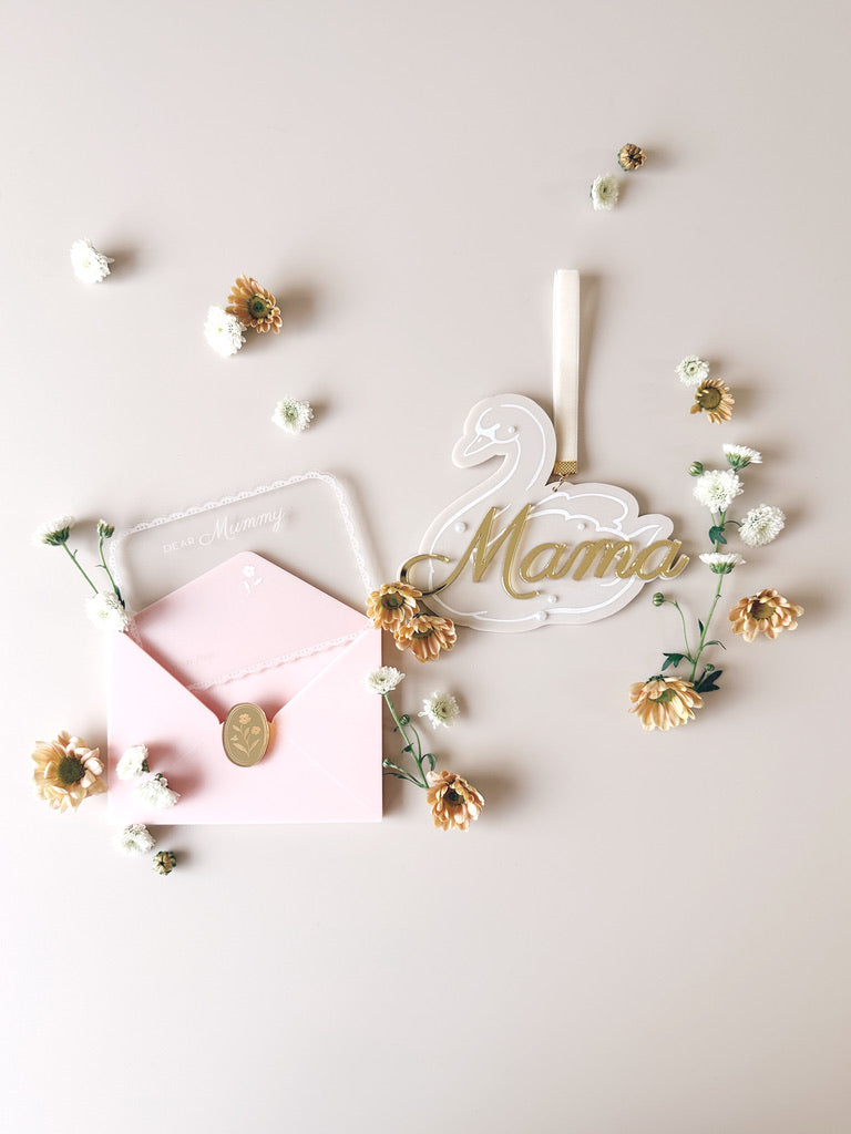 Mother's Day - Swan Family Plaque
