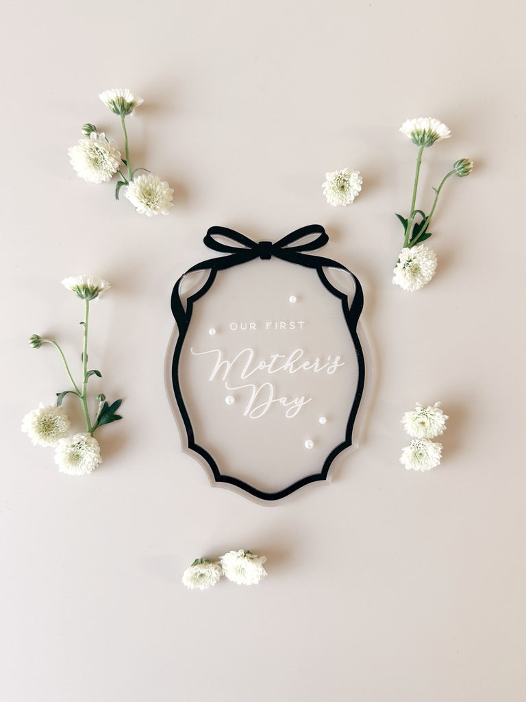 Mother's Day - Classic Bow Plaque