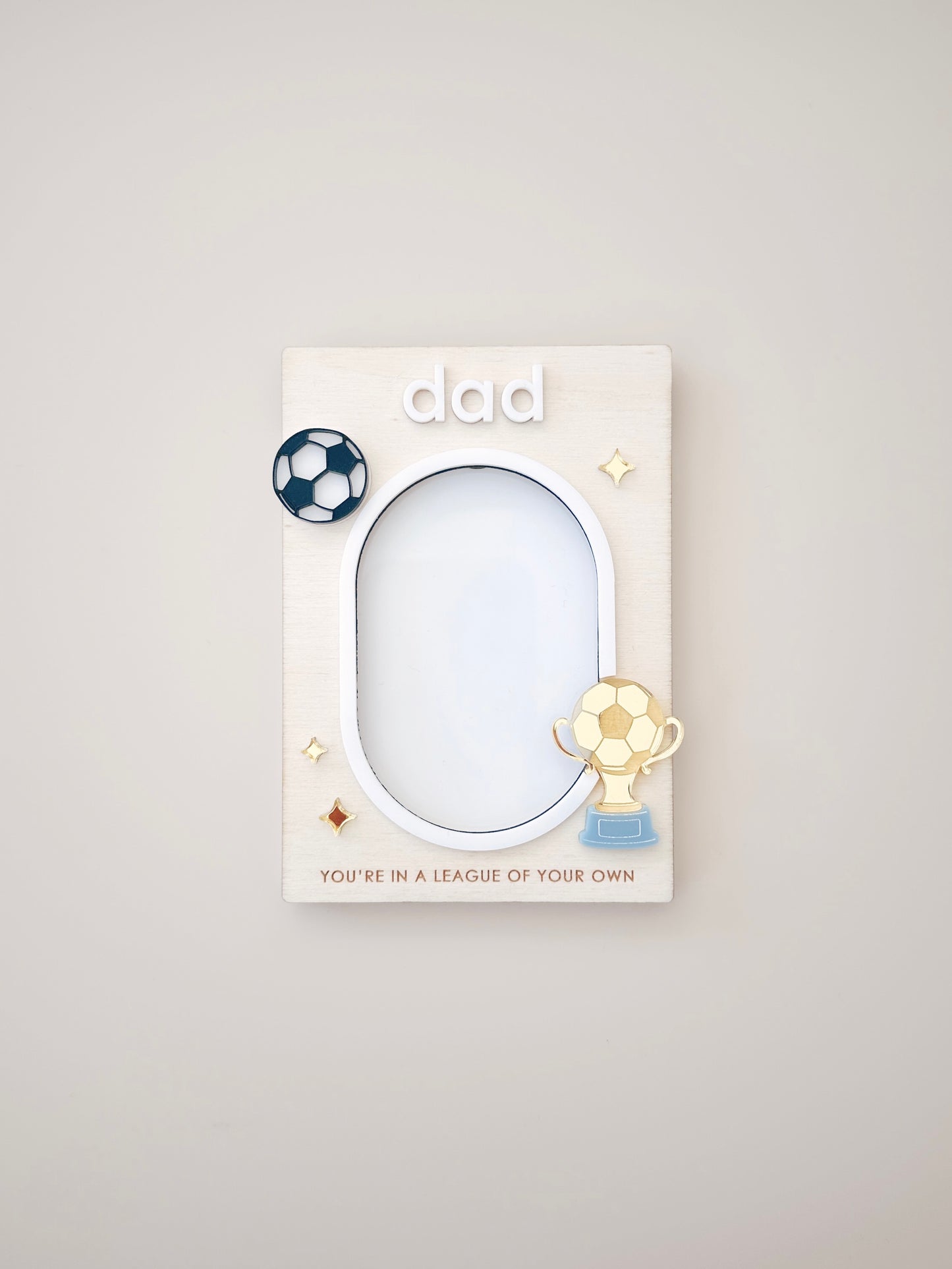 Magnetic Frame - League of Your Own