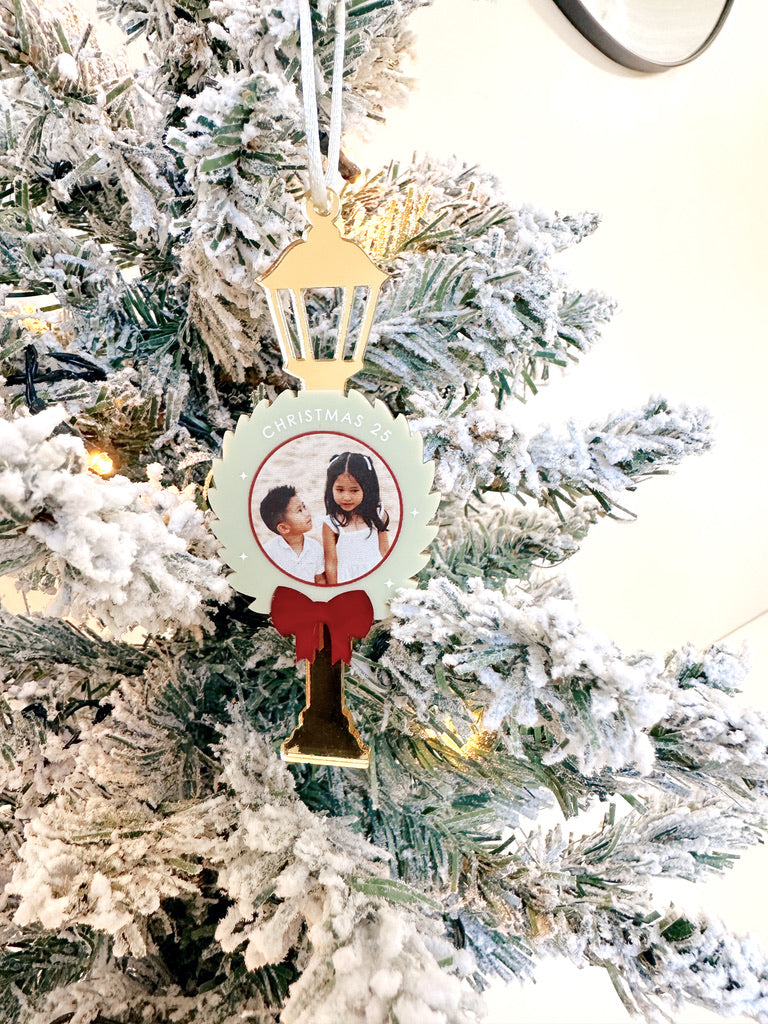 Christmas Photo Ornament - Lamp Post